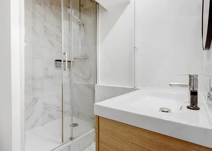 Chic Et Cosy - 4p Parc De La Appartamento Parigi